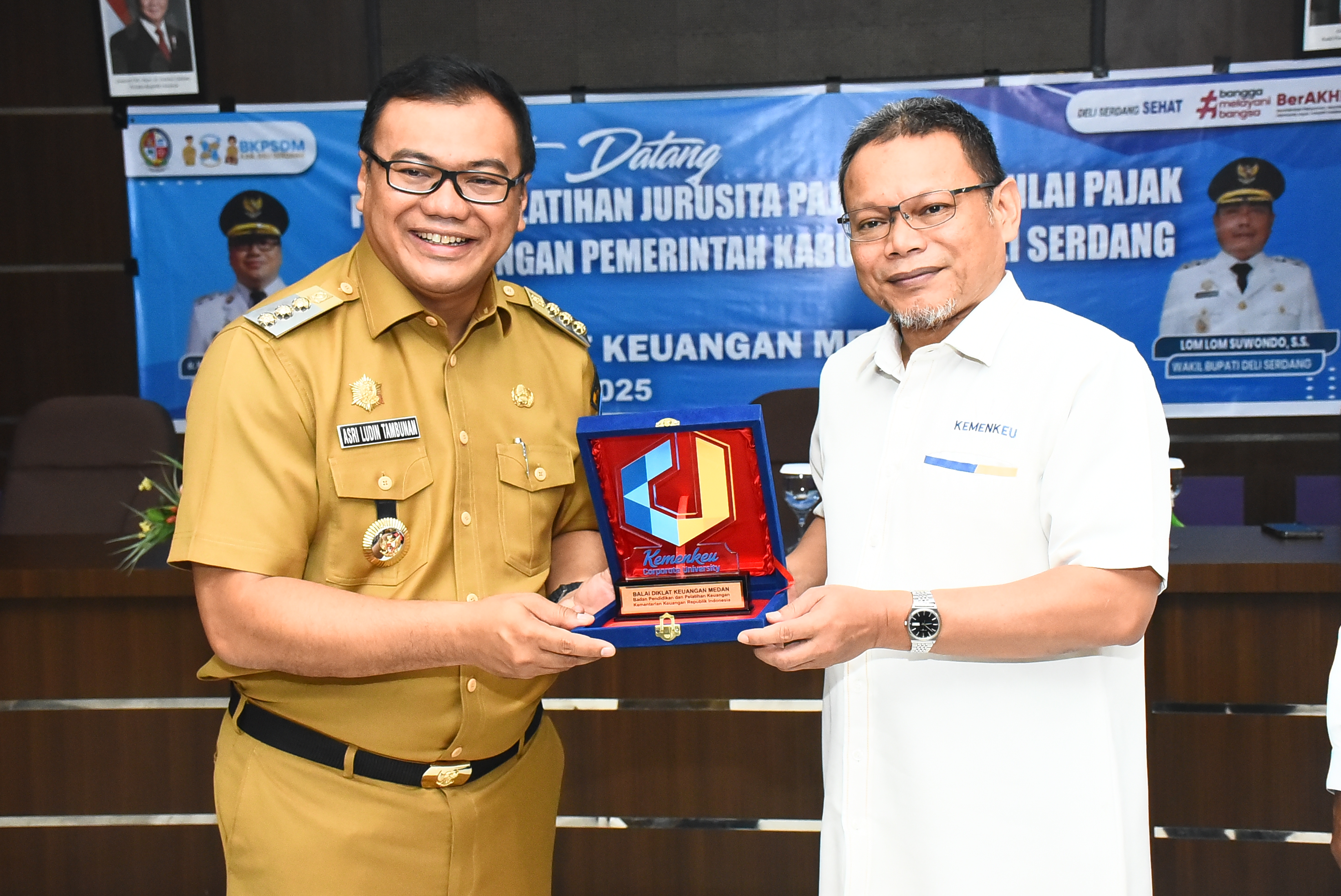 gambar